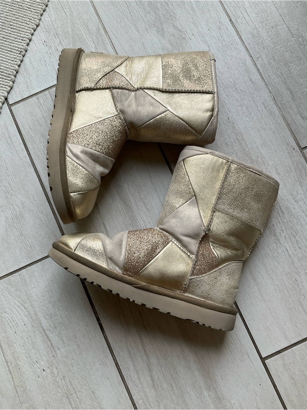 Women’s Metallic Patchwork Winter Boots - Gold Uggs size 8